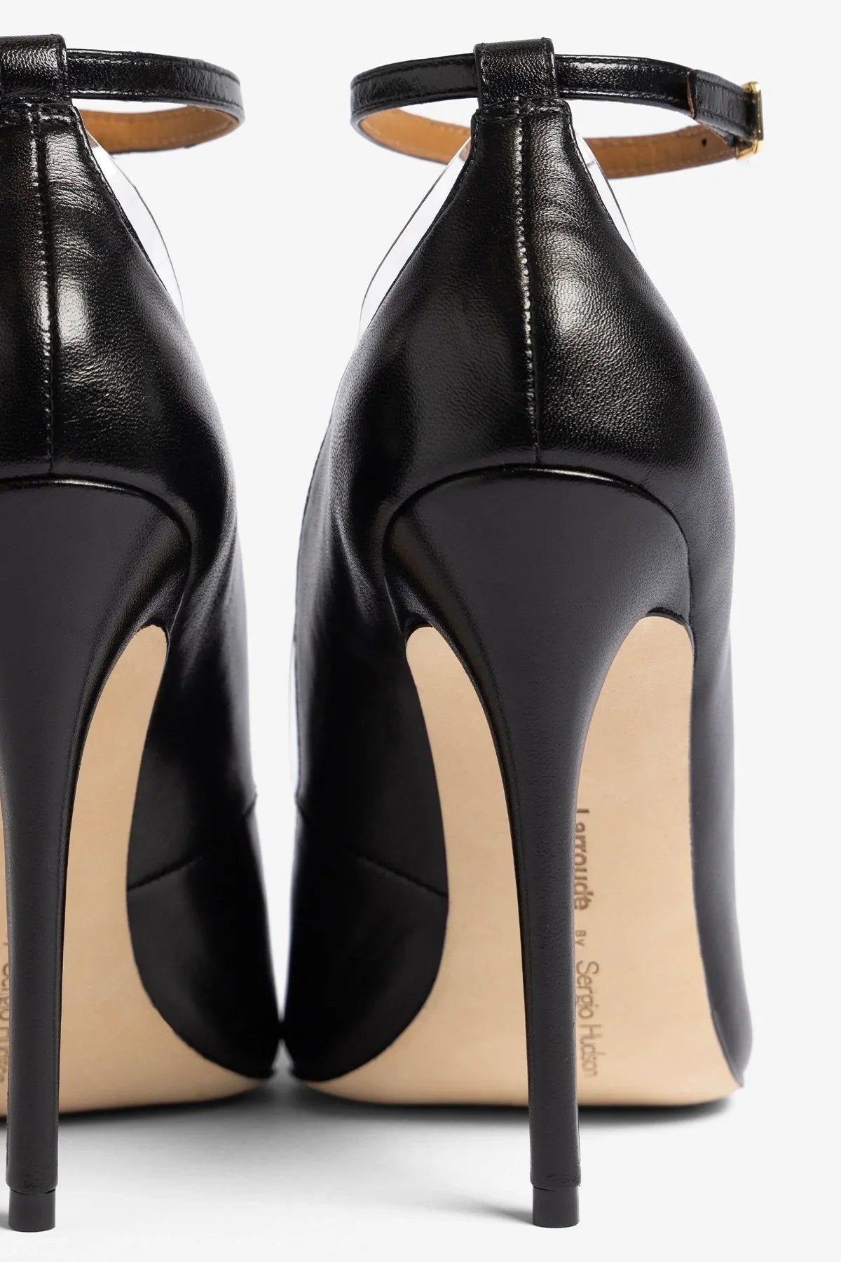 Larroudé by Sergio Hudson: Tahleya Pump Black Leather
