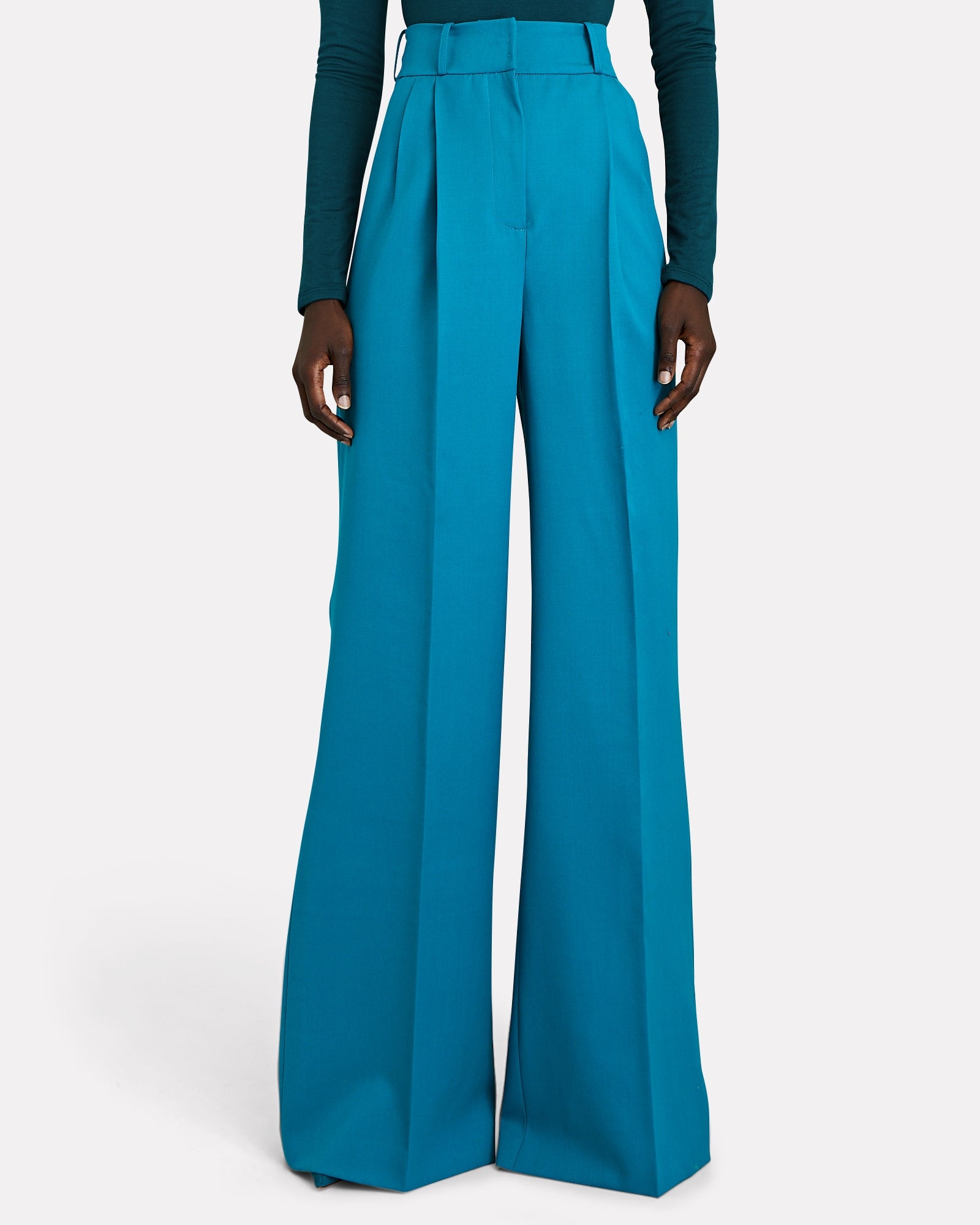 WIDE LEG PLEATED TROUSER